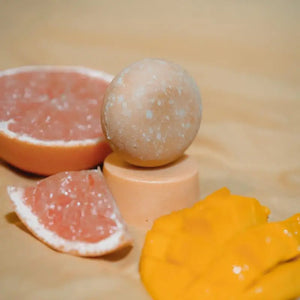 shampoo bar with grapefruit and mango